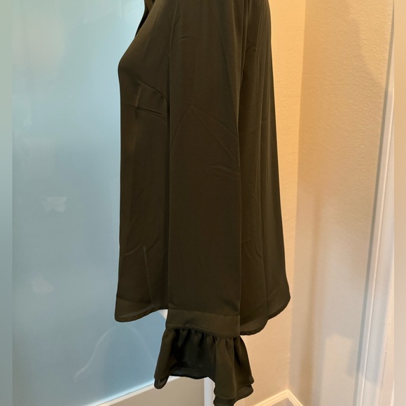 Army Green Long Sleeved Blouse - Picture 2 of 3
